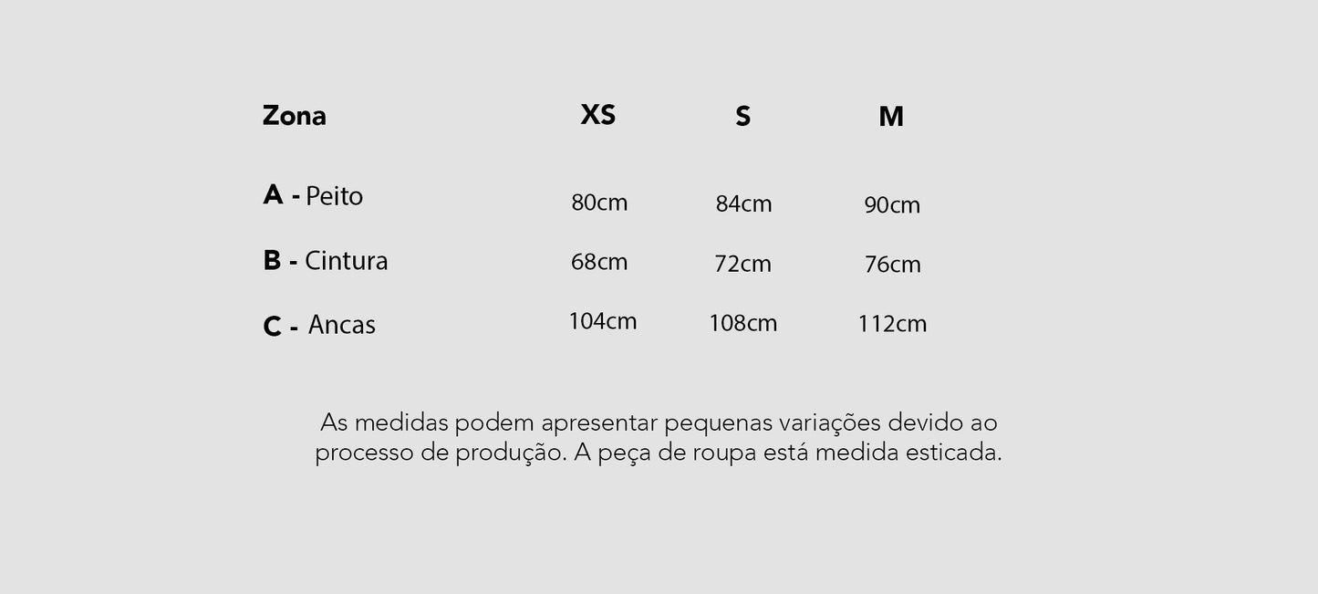 Vestido floral amarelo e lilás