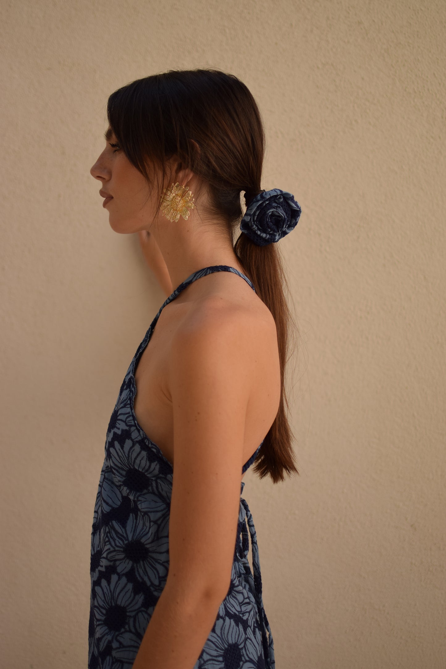 Vestido azul flores midi